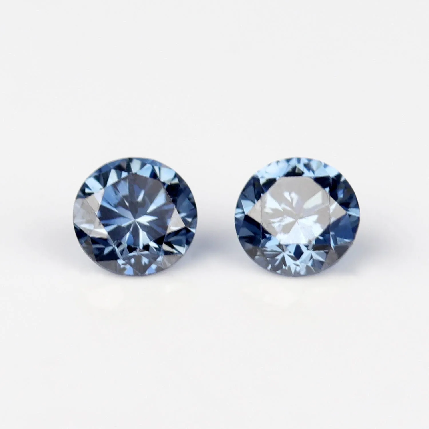 2.5mm Round Lab-grown Blue Diamond