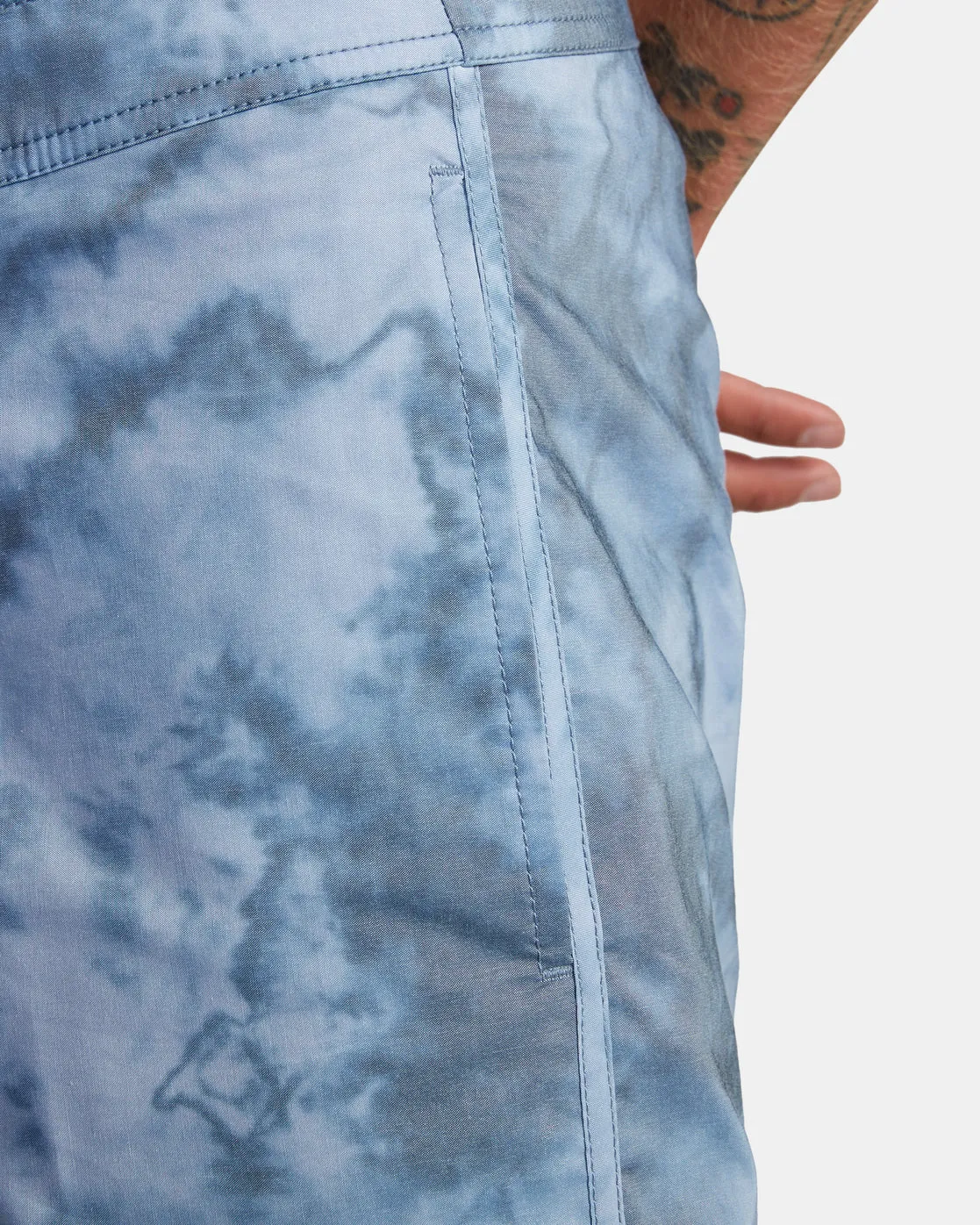 Arch Boardshorts 19" - Blue Tie Dye