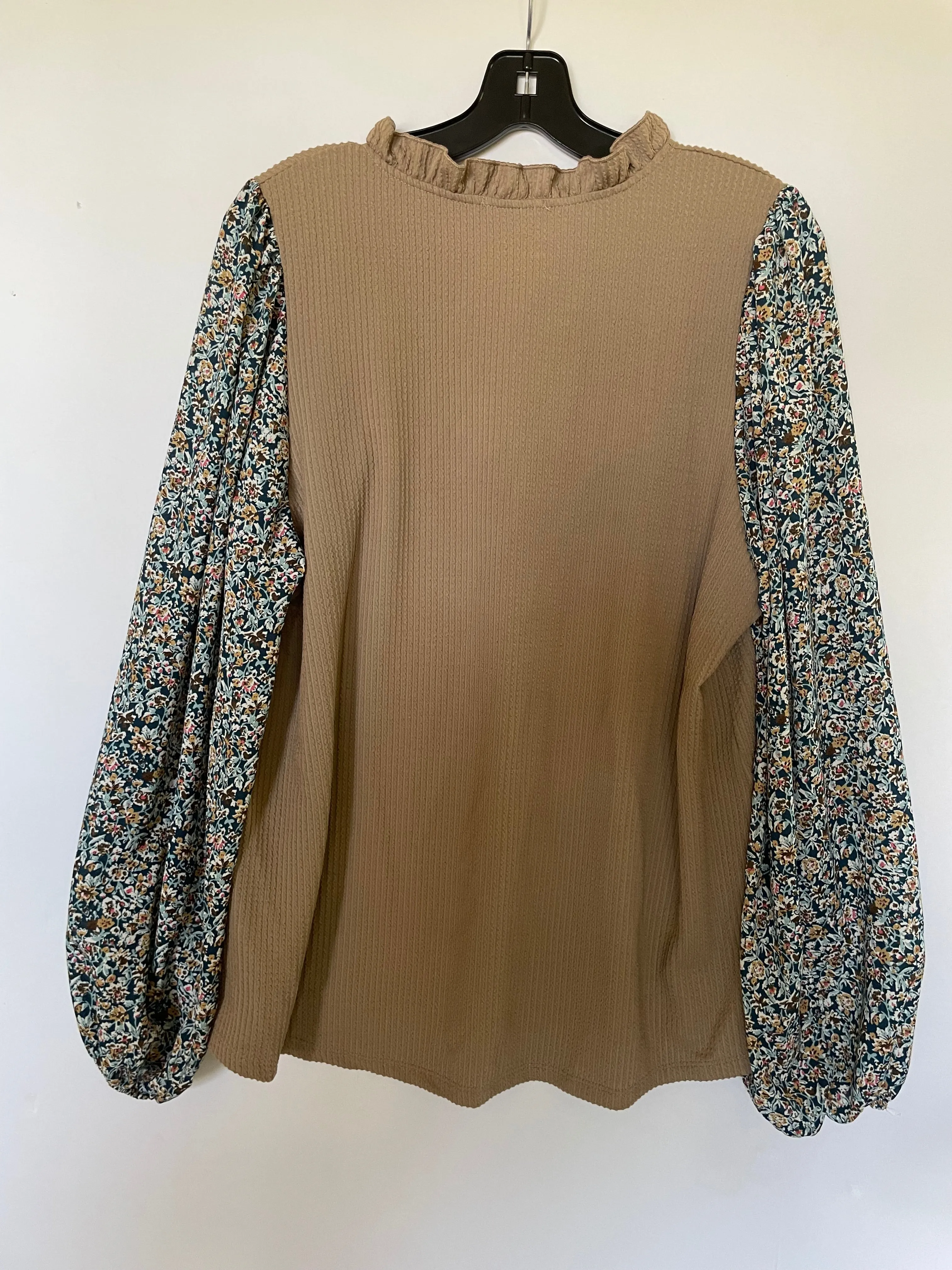 Beige Top Long Sleeve Cmc, Size 1x