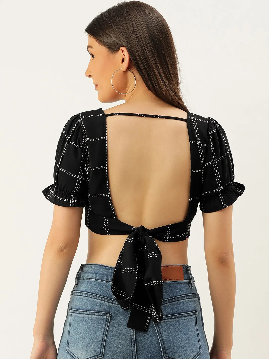 Berrylush Women Black Checkered Print Open Back Crop Top