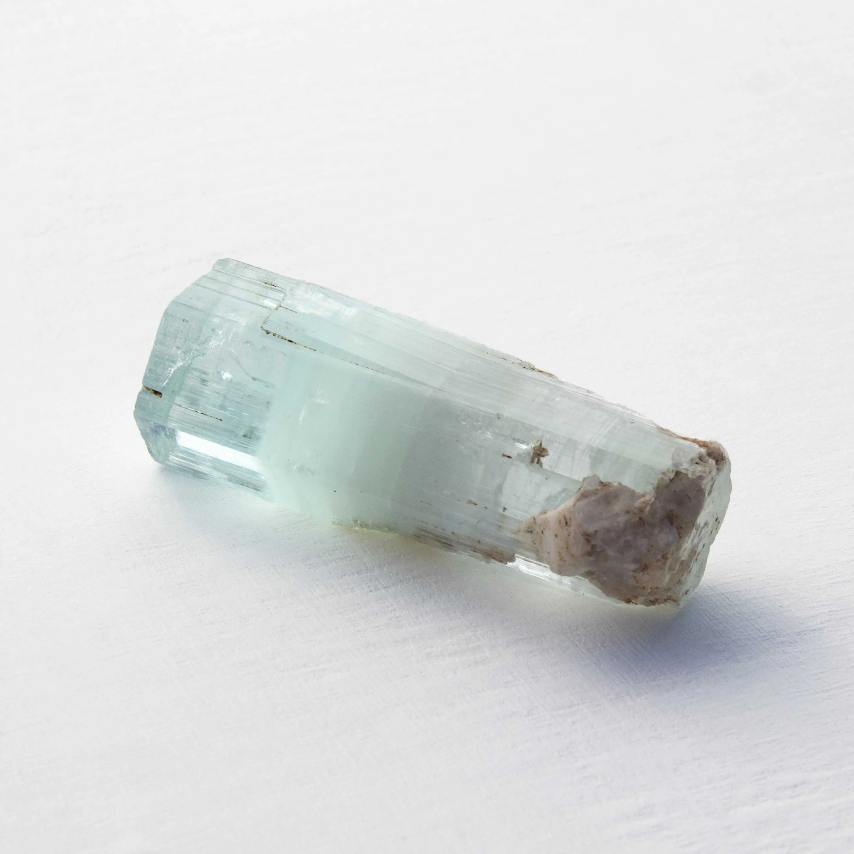 Beryl var. Aquamarine - Terminated with Cleavelandite