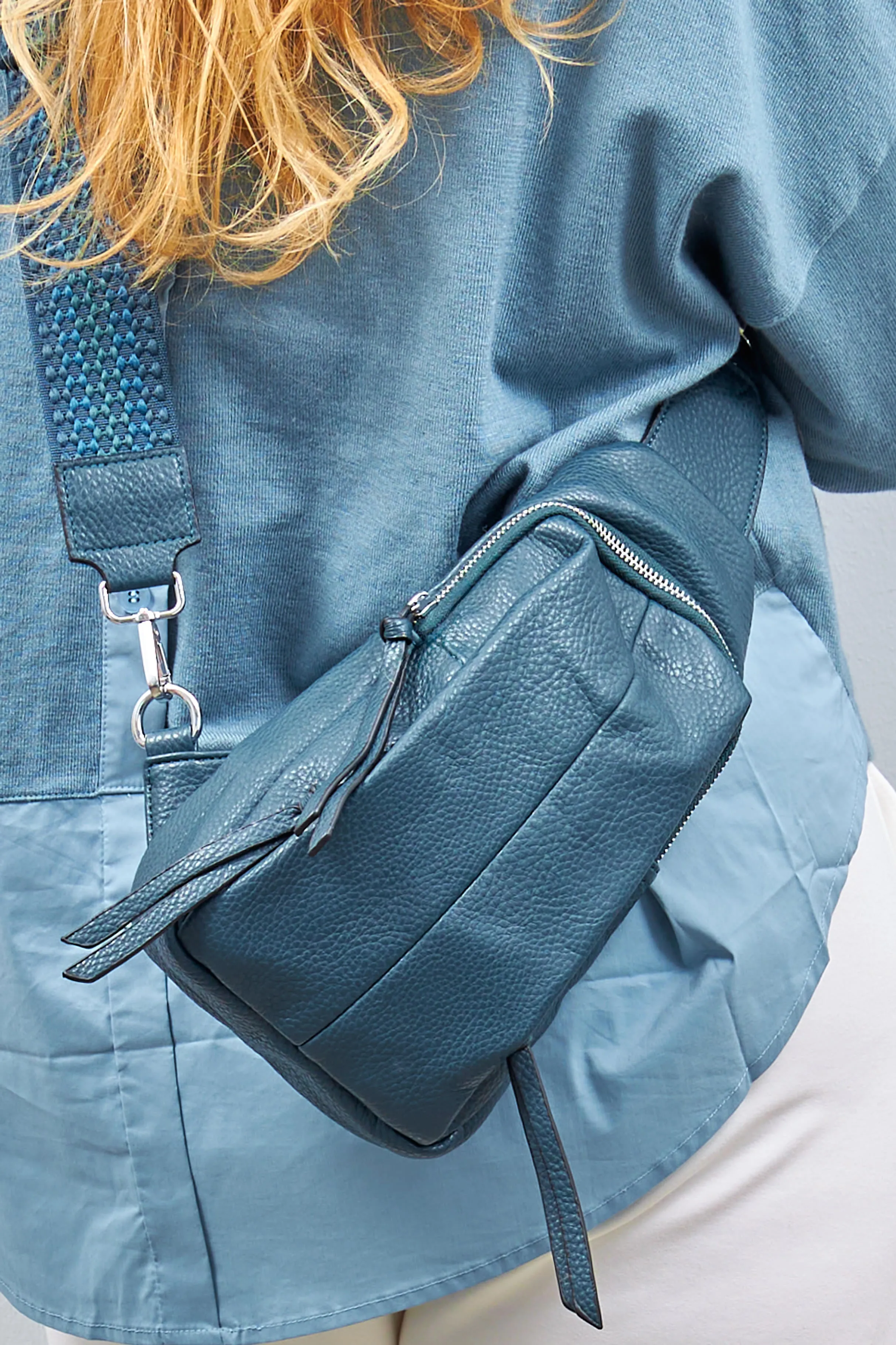 Crossbody Rucksack, lake blue