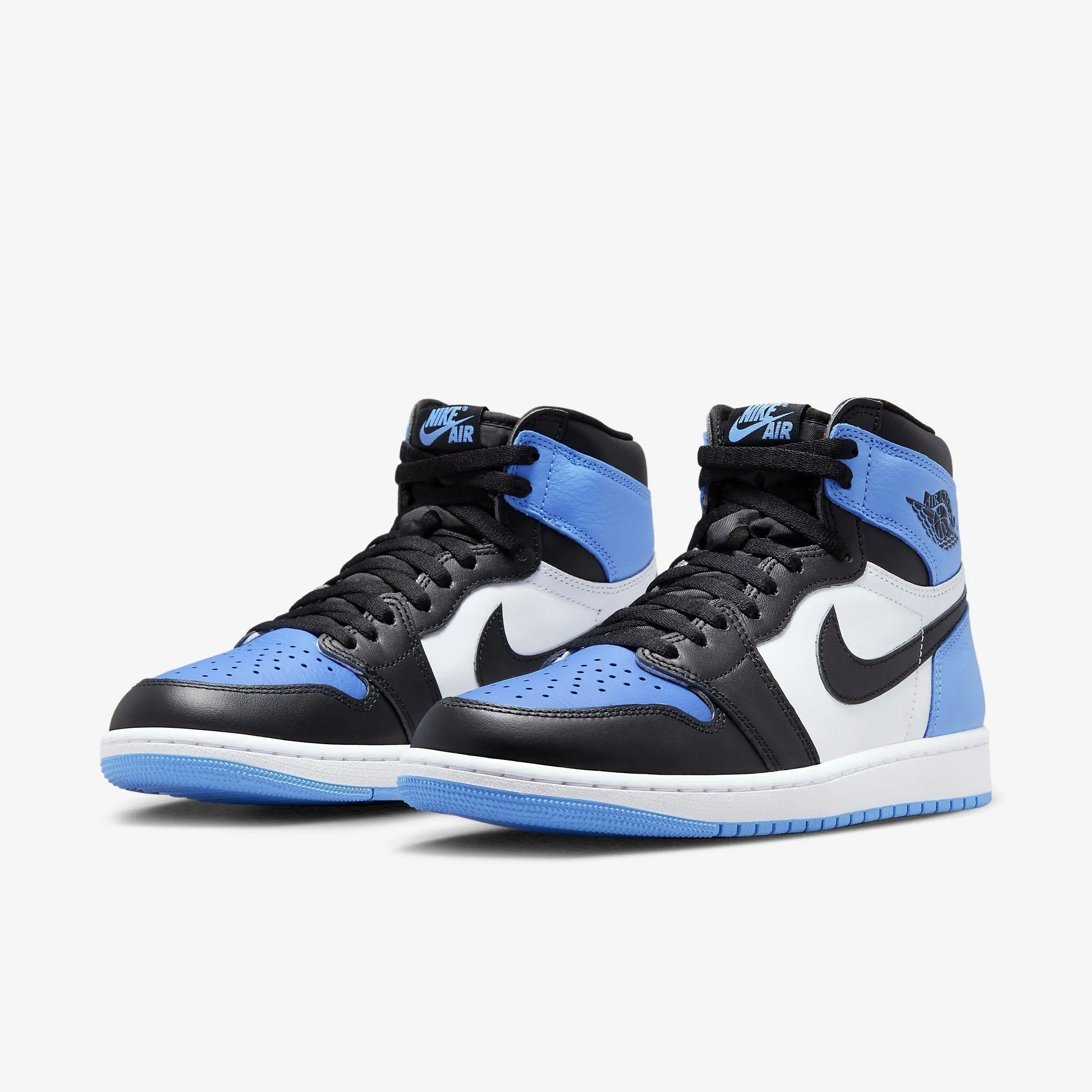 (Men's) Air Jordan 1 Retro High OG 'UNC / University Blue Toe' (2023) DZ5485-400