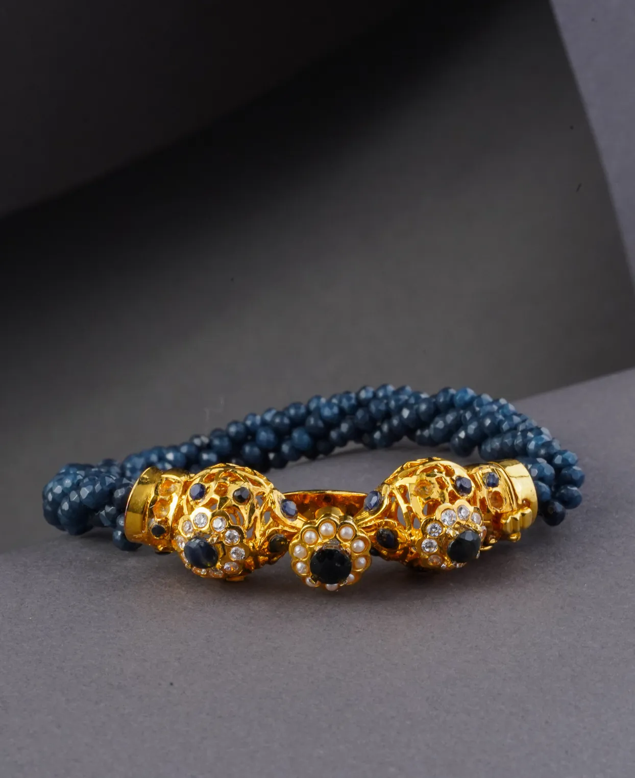 Sapphire Mogra Bracelet