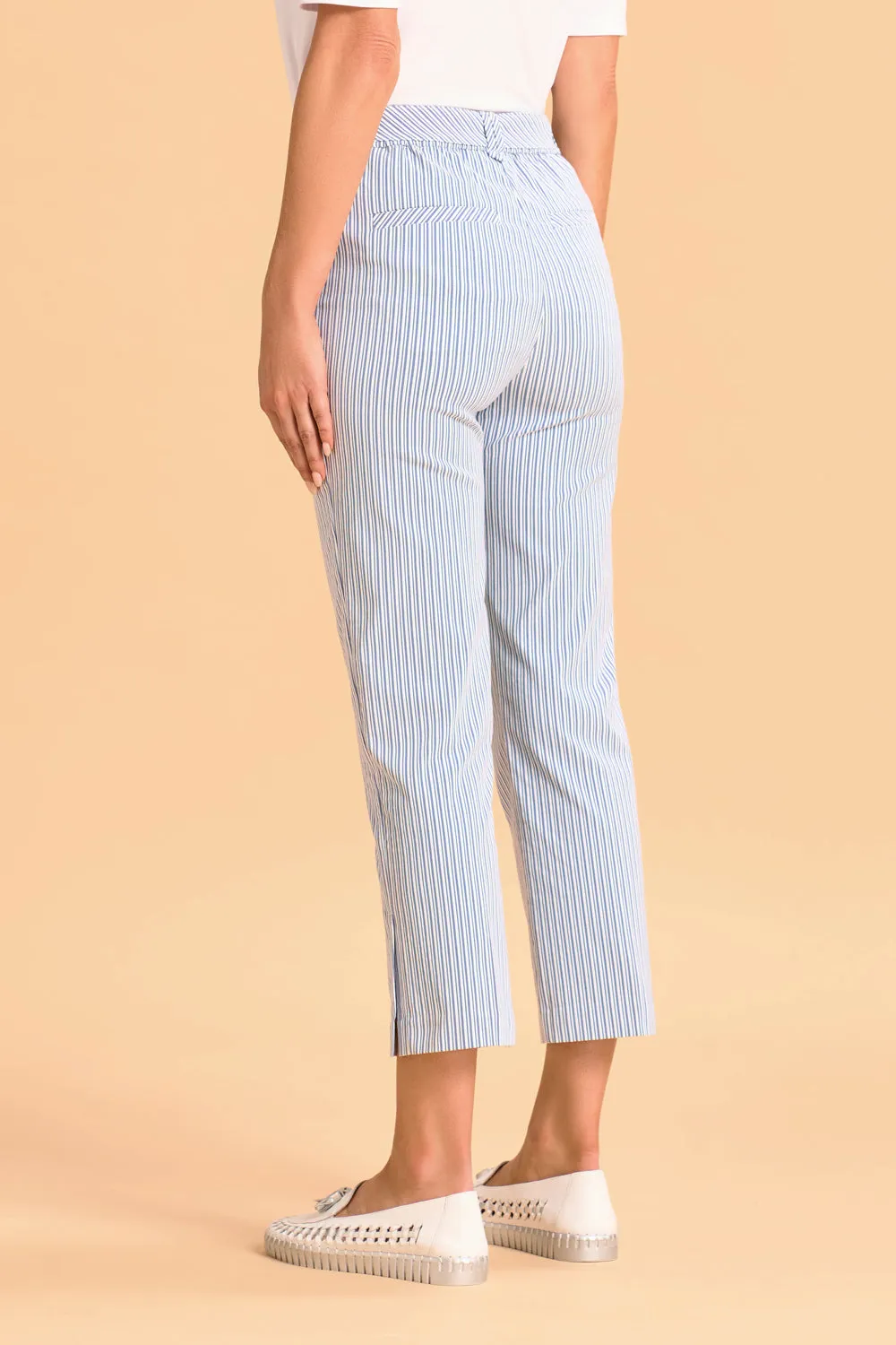 Seersucker Stripe Capri Pant - Navy White Stripe