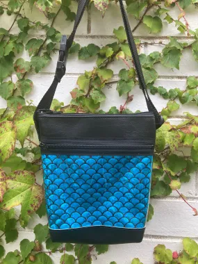 Topsy Bag - Make It Sparkle Blue